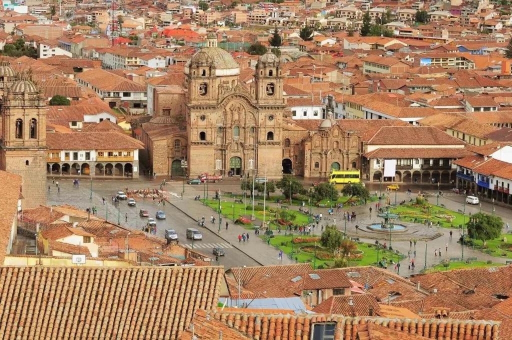 Апартаменты Qosqollay Plaza De Armas Куско Экстерьер фото